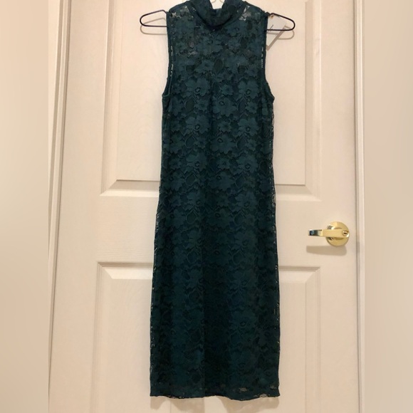 Lace Emerald Green Sleeveless Turtleneck Cocktail Party Dress (New) - Picture 4 of 8